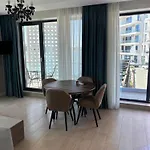 On Mamaia