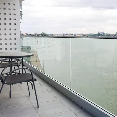 Apartment On