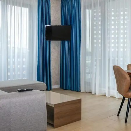 Apartment On *