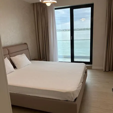 Apartment On *